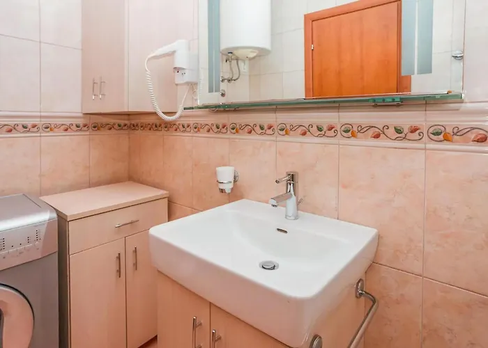 Gorgeous In With Wifi Lejlighed Brseč